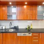 Museum Avenue 2-br
